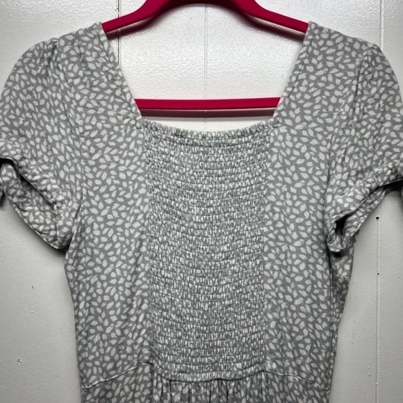 Abercrombie & Fitch V-Neck Short Sleeve Gray Mini Dress Women's Size Small - Picture 8 of 13